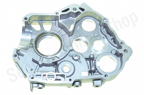 Картер двигателя правый YX150 WD150 эл. стартер SM-PARTS фото фотография изображение картинка Картер двигателя правый YX150 WD150 эл. стартер SM-PARTS фото фотография изображение картинка