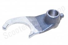 Вилка копирного вала левая 4Т 172FMM (CB250D-F)