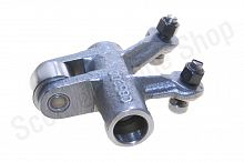 Коромысло впускного клапана ГРМ  174MN-3, 177MM